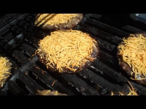 Cheeseburgers with Freeze Dried Cheese, Mushrooms & Onions